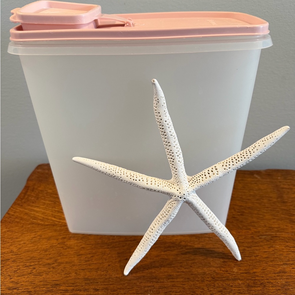 Tupperware Pink Super Cereal Storer 20 Cup Vintage